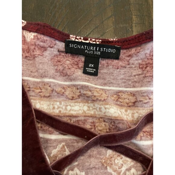 Signature Studio Burgundy Top Floral Velvet Trim 3/4 Sleeve Boho Peasant Size 2X - Picture 4 of 9